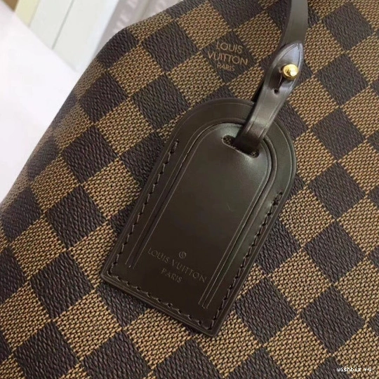 WIS GRACEFUL Louis Vuitton MM 0810